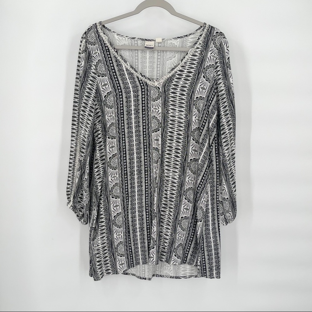 Roxy V-Neck Tunic Top Black and White Women’s Size XS